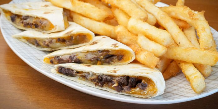 QUESADILLA DE POLLO PARA NIÑOS