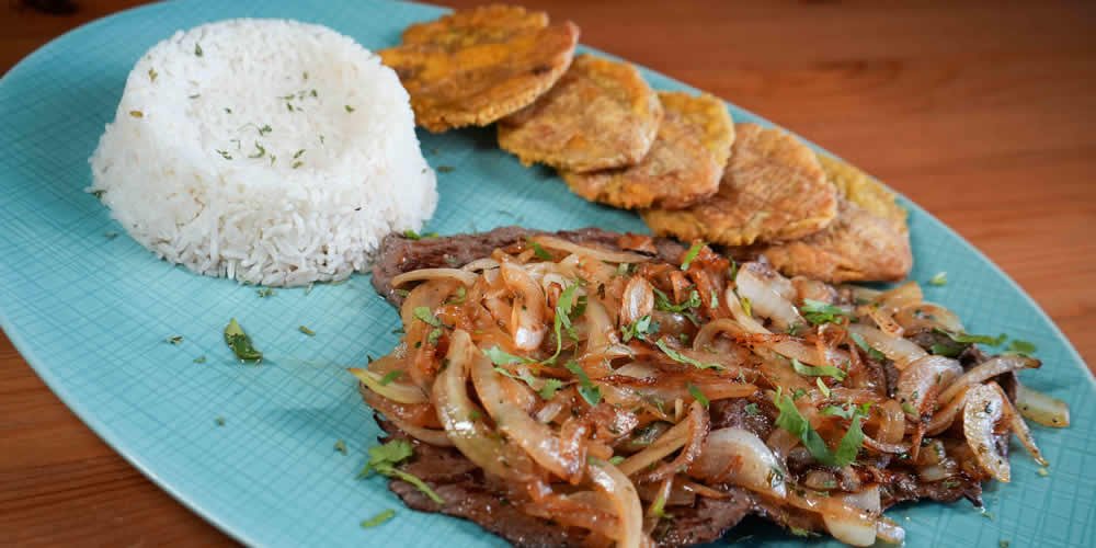 STEAK WITH ONIONS