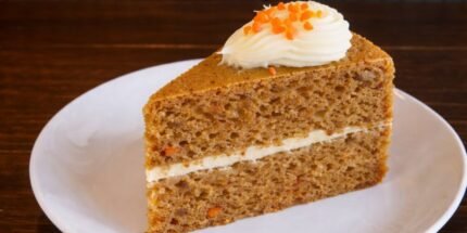 porción torta de zanahoria sabores de Colombia